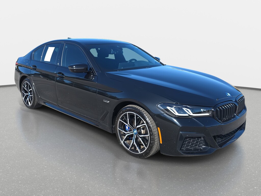 Used 2022 BMW 530e Sedan