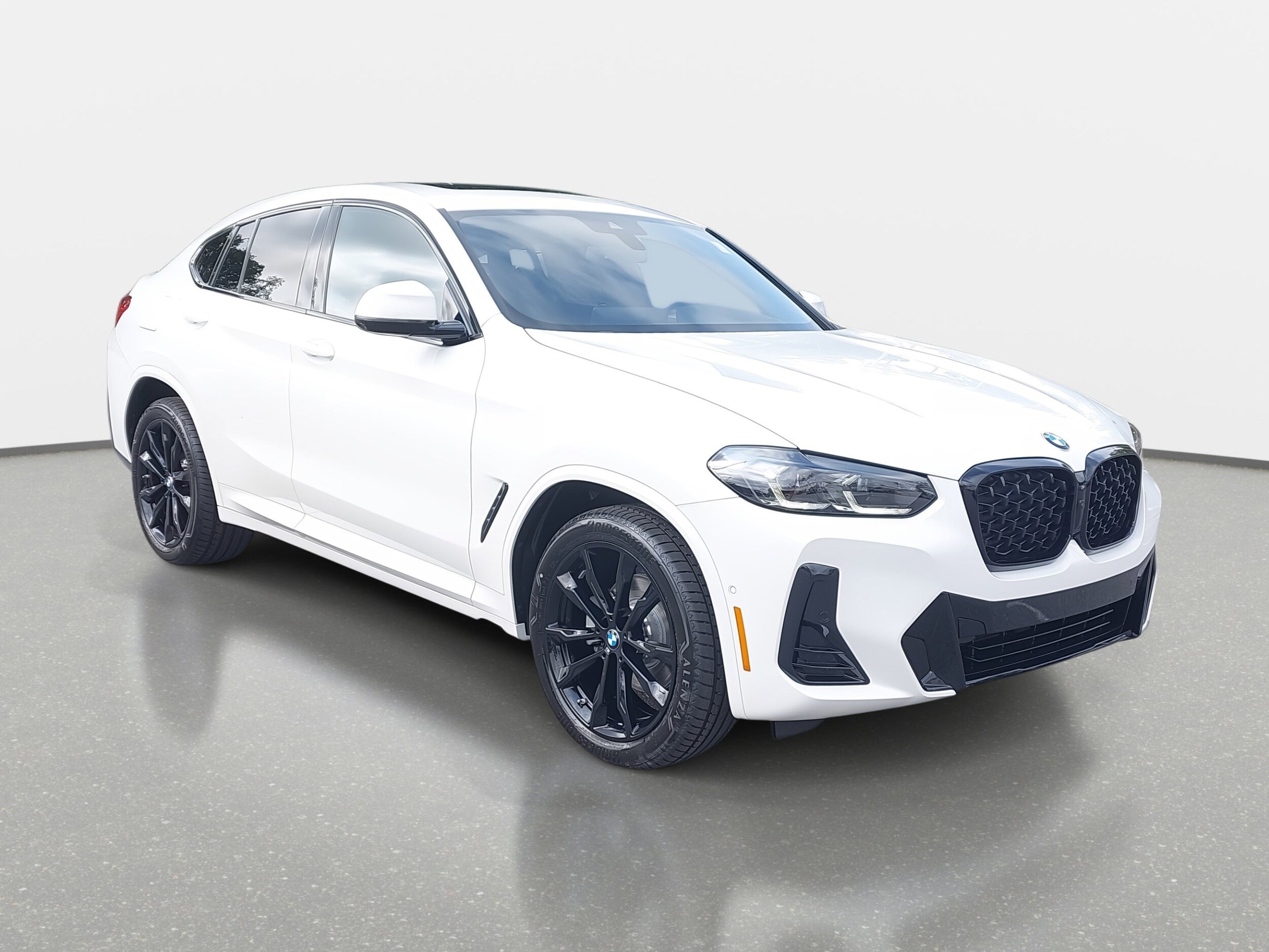 2025 Bmw X4 xDrive30i photo 3