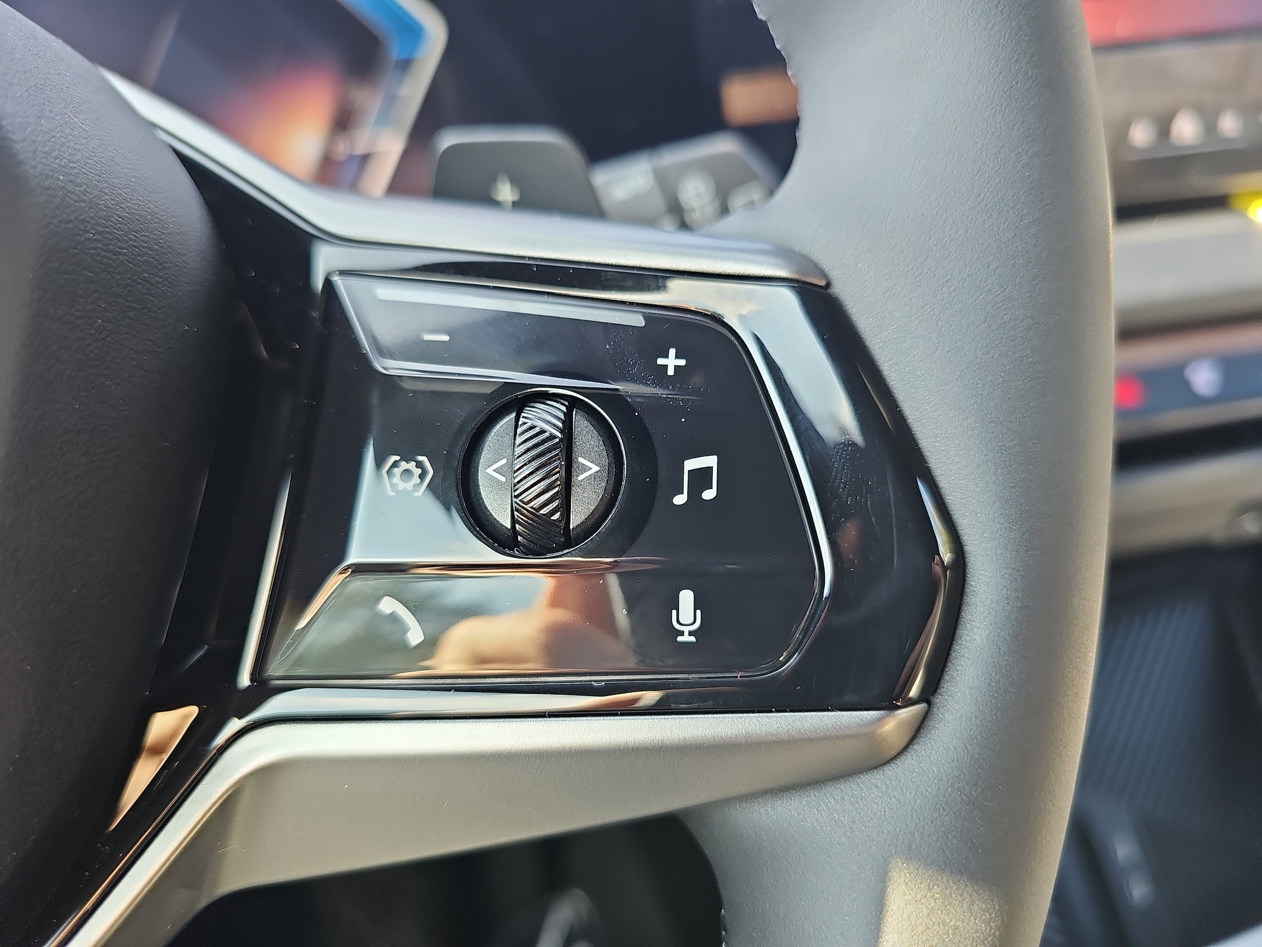 2026 BMW X3 30 - Photo 19