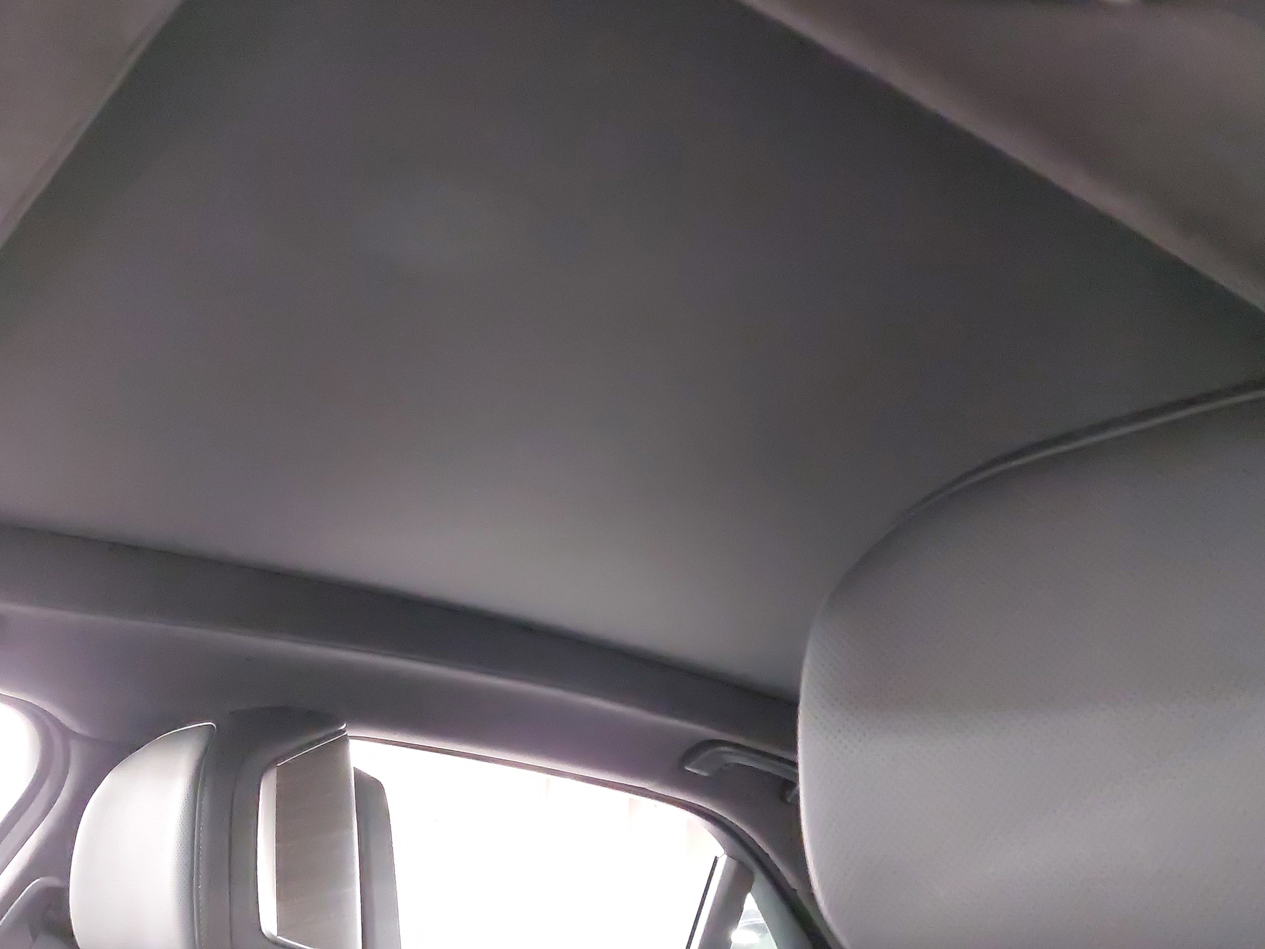 2025 BMW 7 Series 760i - Photo 30