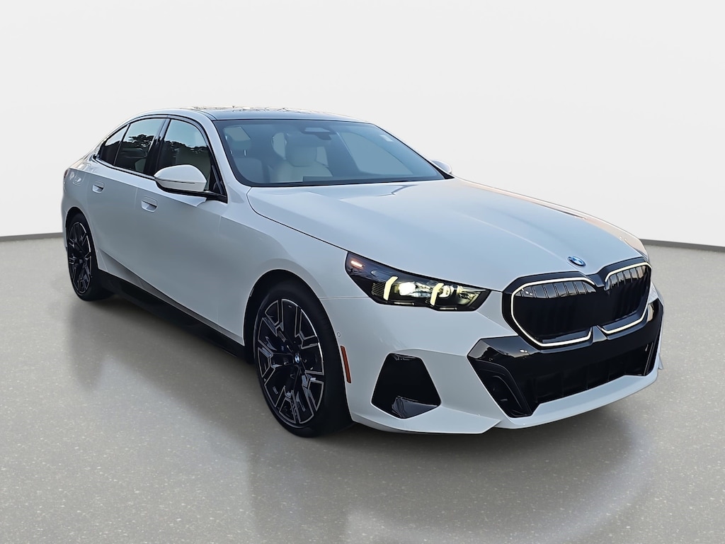 New 2026 BMW 530i xDrive Sedan