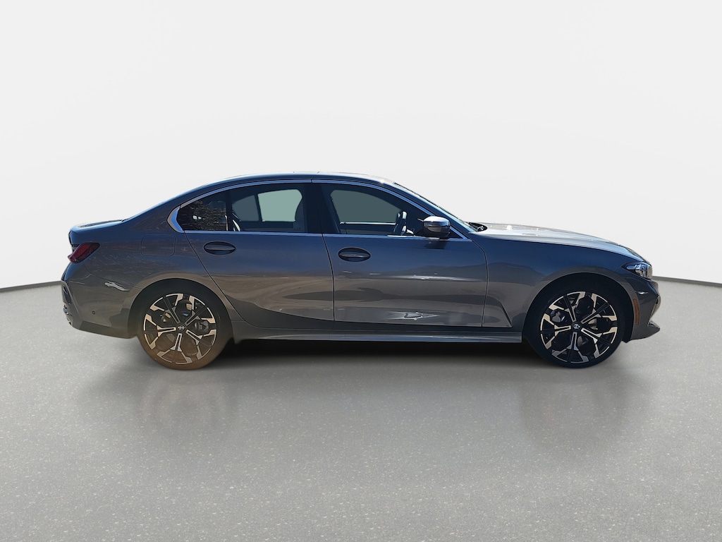 New 2026 BMW 330i Sedan