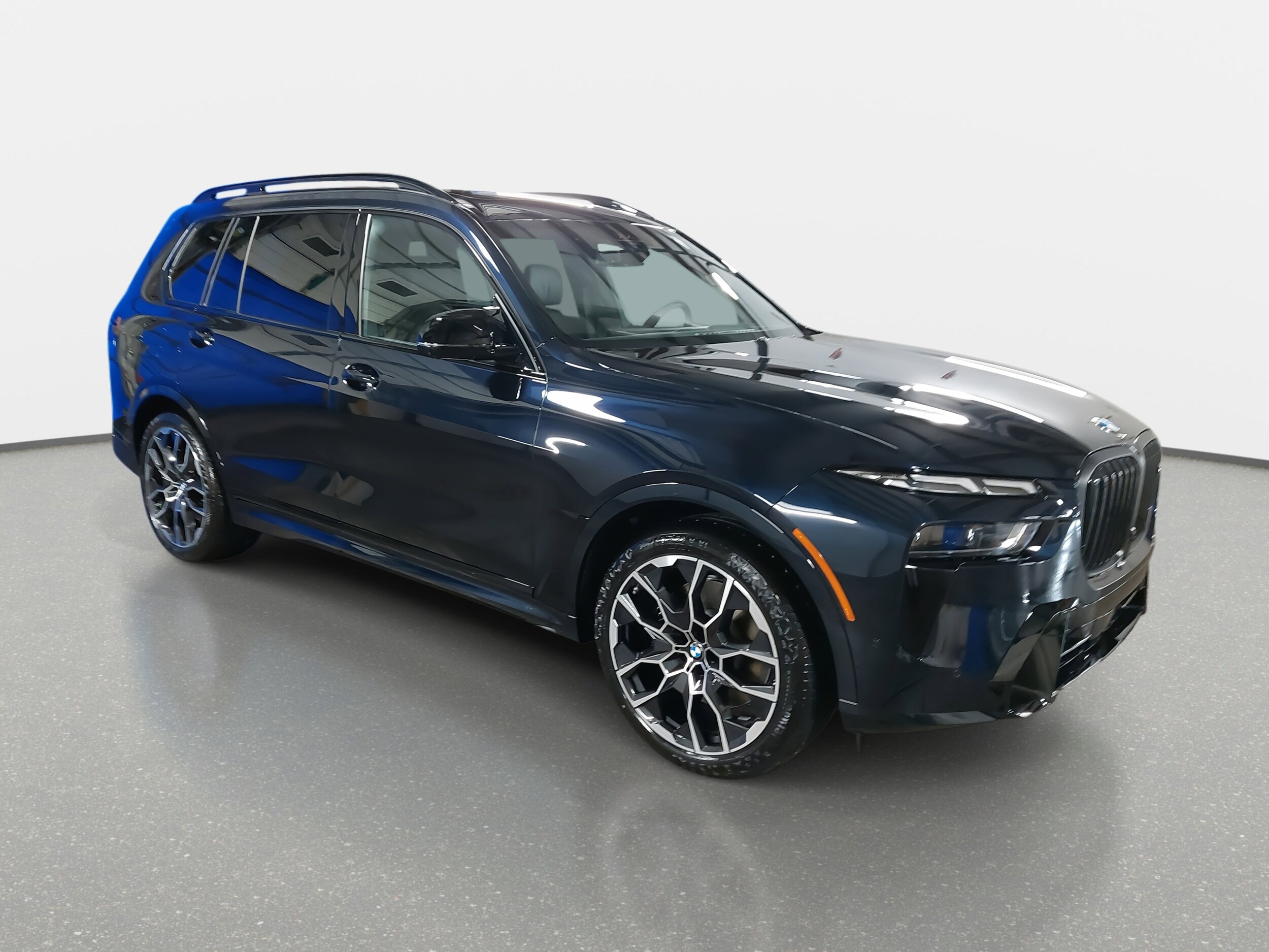 2026 Bmw X7 M60i photo 3