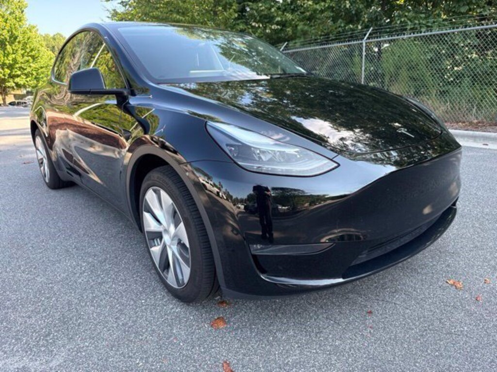 Used 2024 Tesla Model Y Long Range SUV