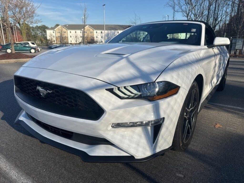 Used 2023 Ford Mustang Convertible
