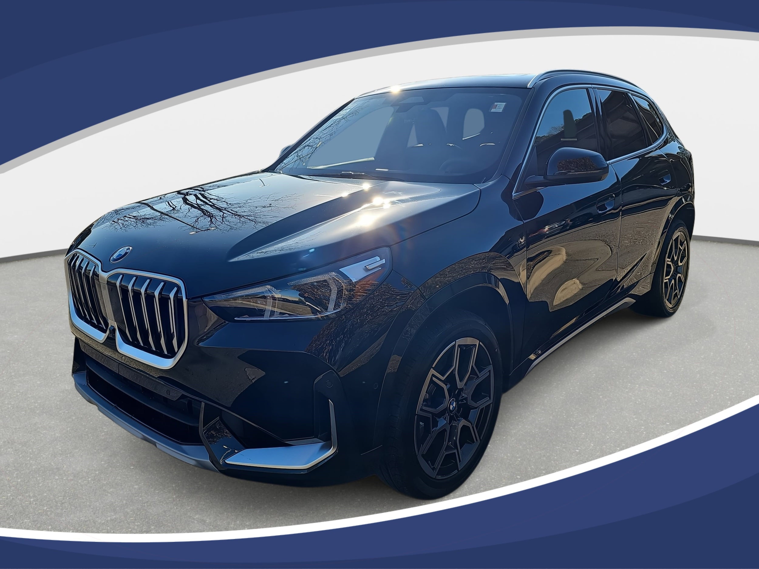 2026 BMW X1 28i's photo