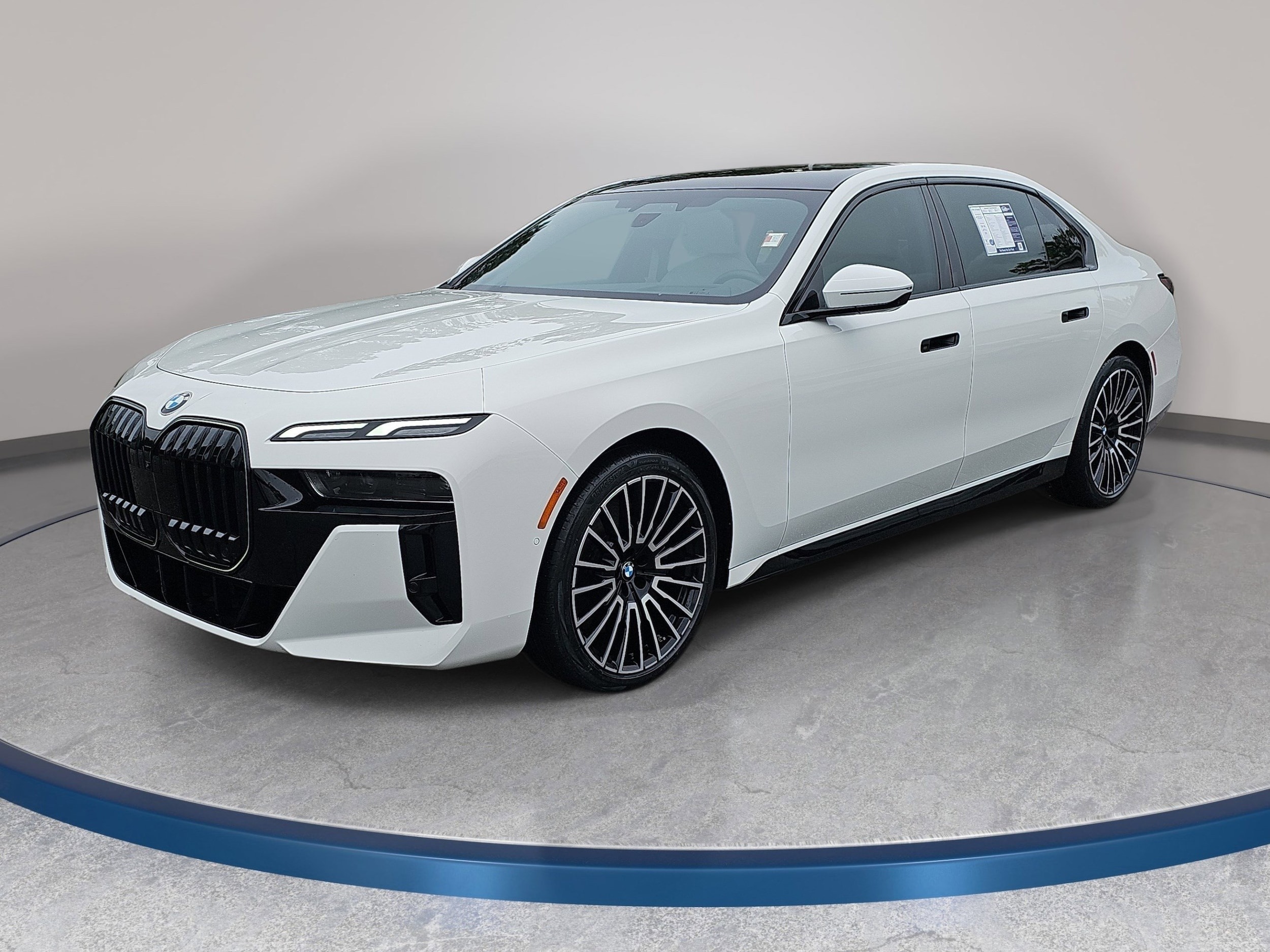 2025 BMW 7 Series 760i xDrive Sedan's photo