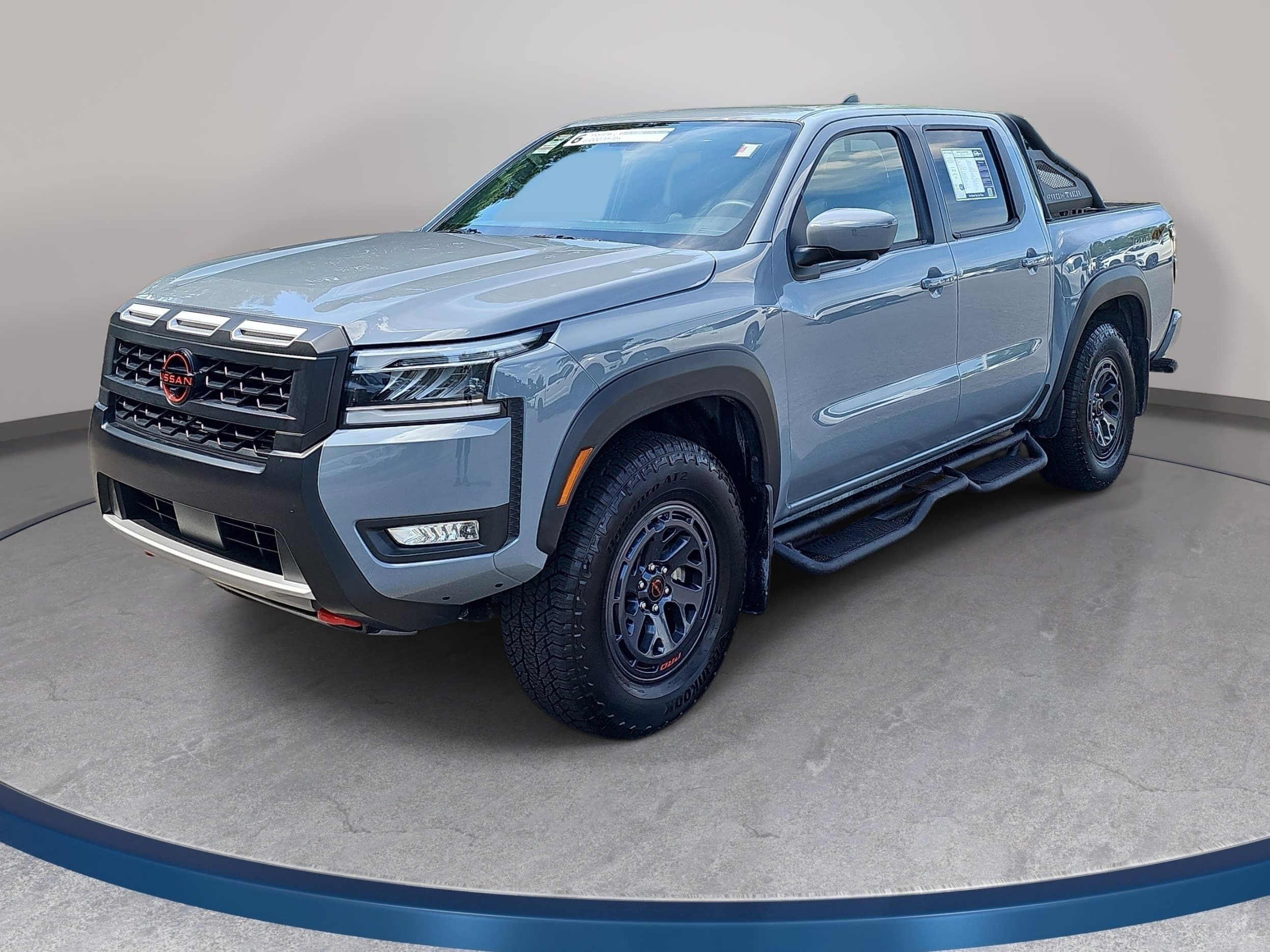 2025 Nissan Frontier PRO-4X Crew Cab 4X4's photo