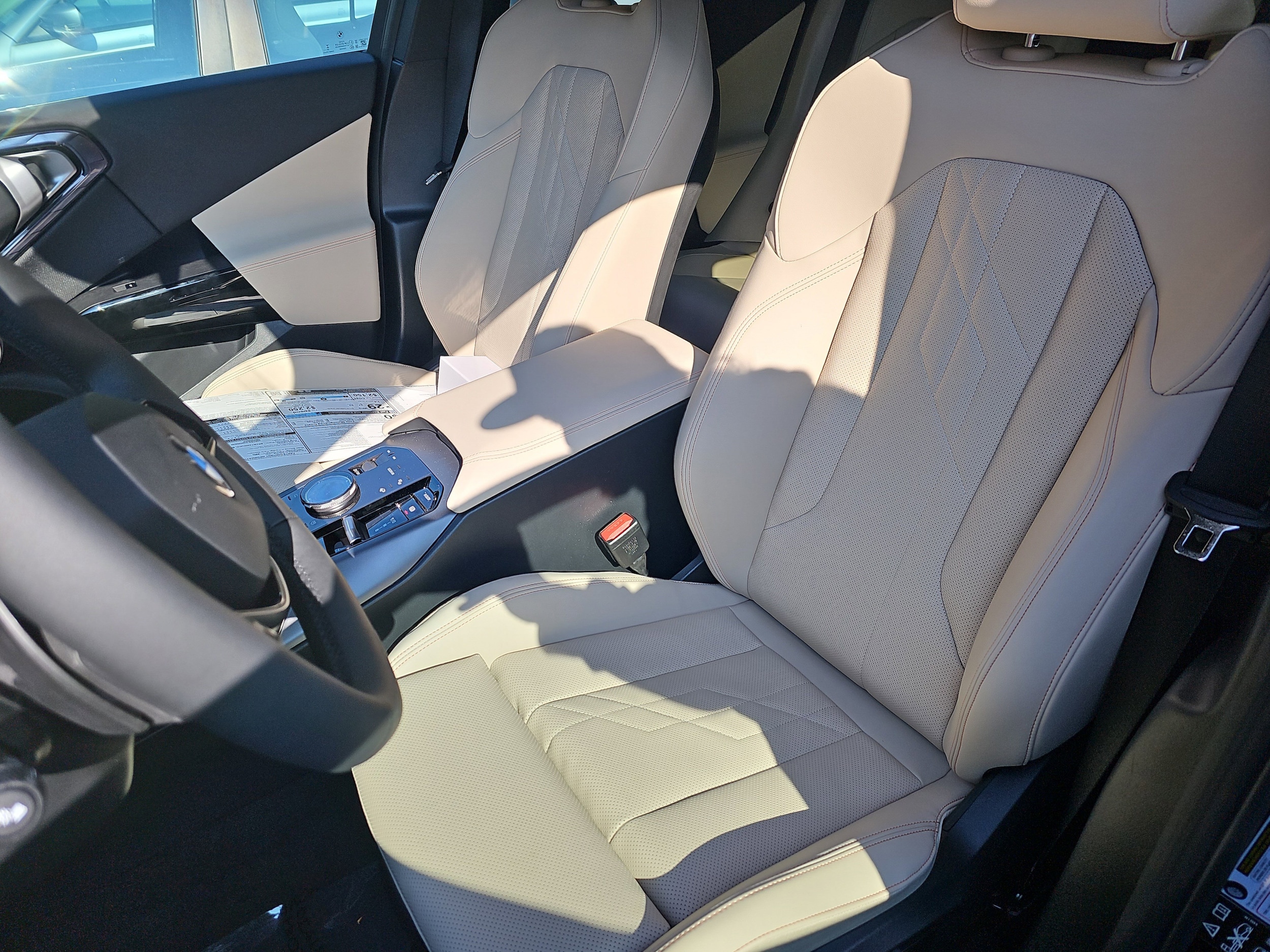 2026 BMW X3 30 - Photo 16