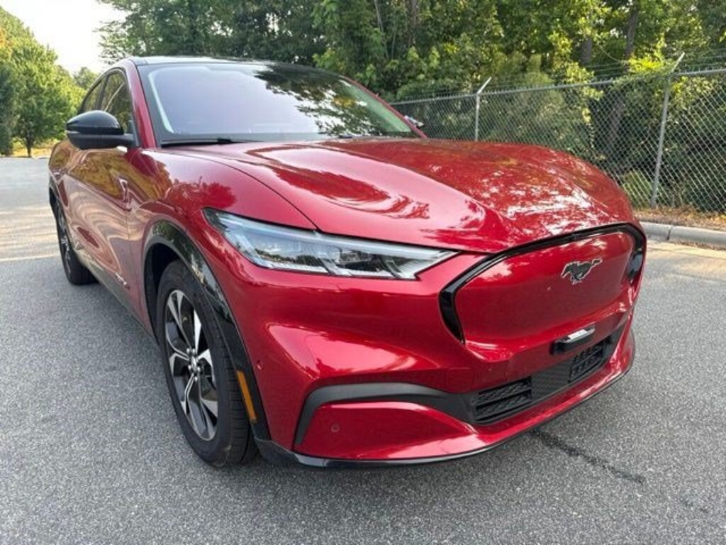 Used 2022 Ford Mustang Mach-E Premium SUV
