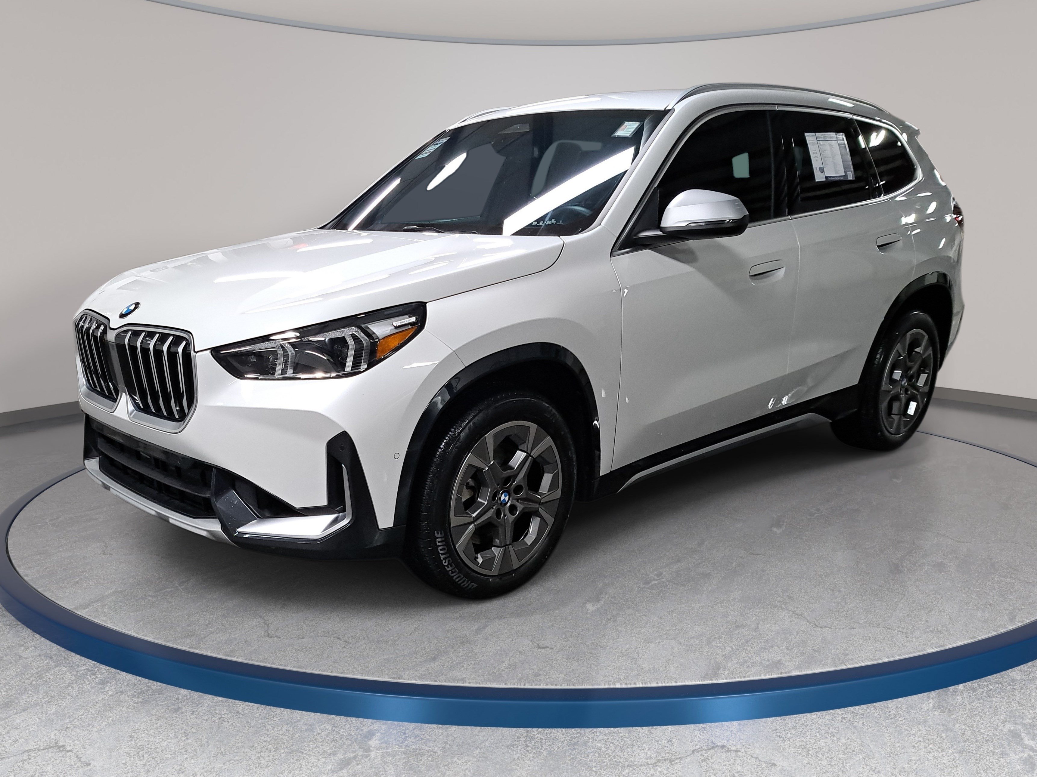 2023 BMW X1