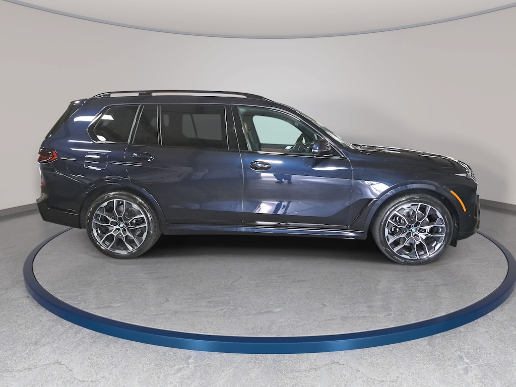 New 2027 BMW X7 xDrive40i SUV
