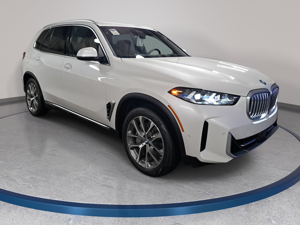 New 2026 BMW X5 PHEV xDrive50e SUV