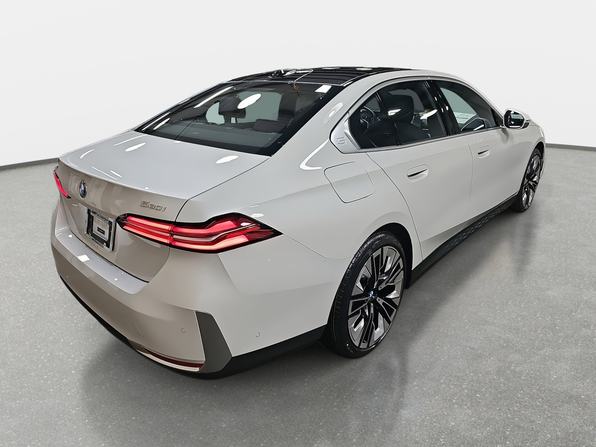 2026 BMW 5 Series 530i