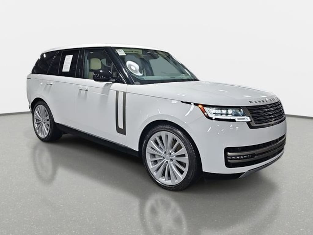 Used 2025 Land Rover Range Rover P530 SE SUV