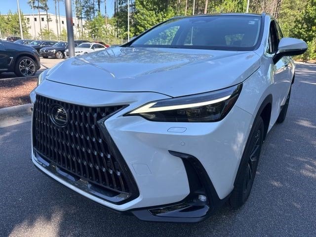 2025 Lexus NX 350h 350h Luxury AWD's photo