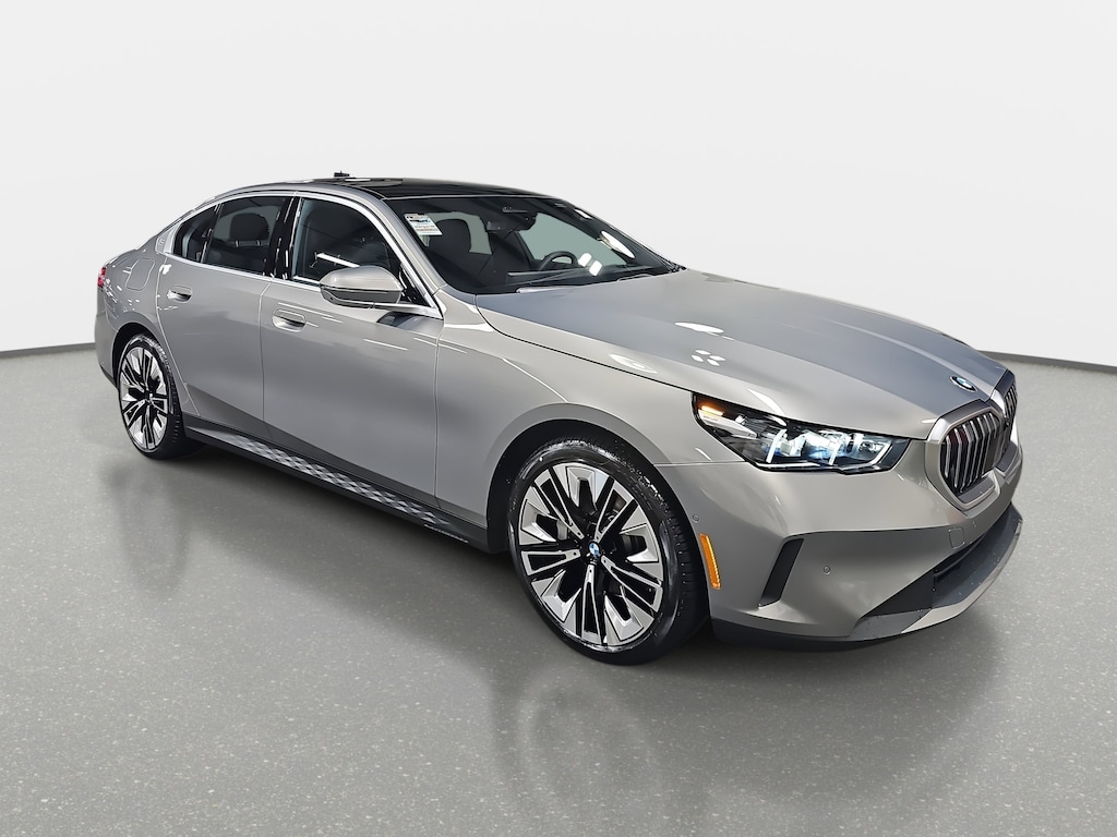 New 2026 BMW 530i Sedan