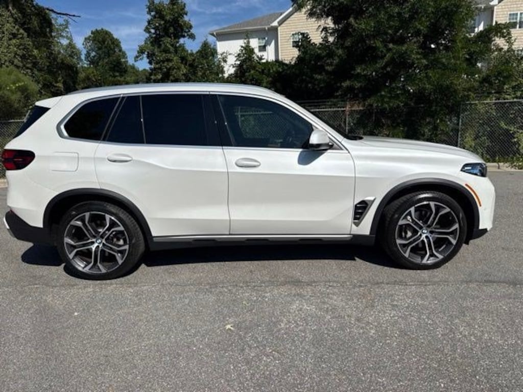 Certified 2025 BMW X5 xDrive40i SUV