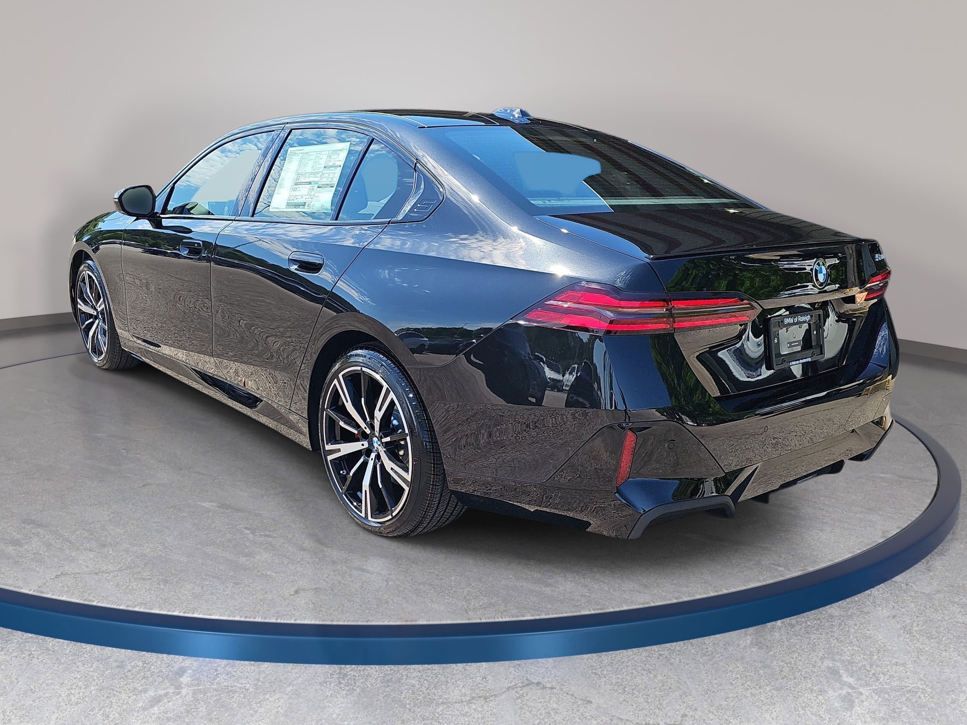 2026 BMW 5 Series 530i - Photo 7
