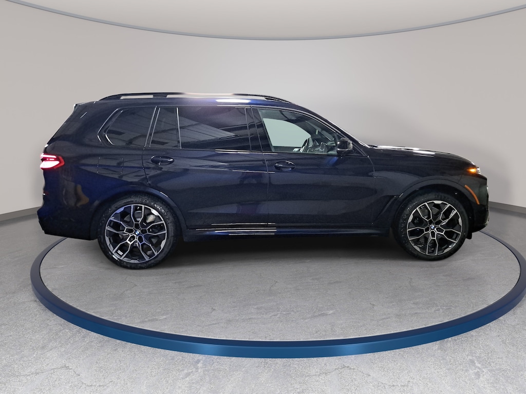 New 2027 BMW X7 M60i SUV