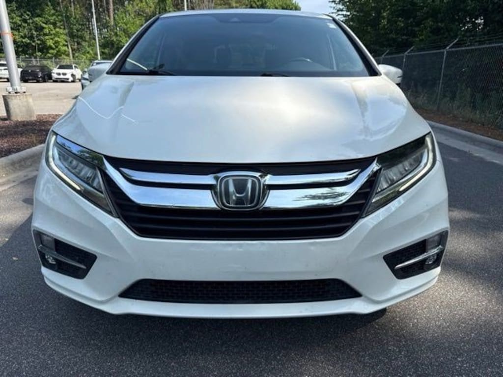 Used 2018 Honda Odyssey Touring Van