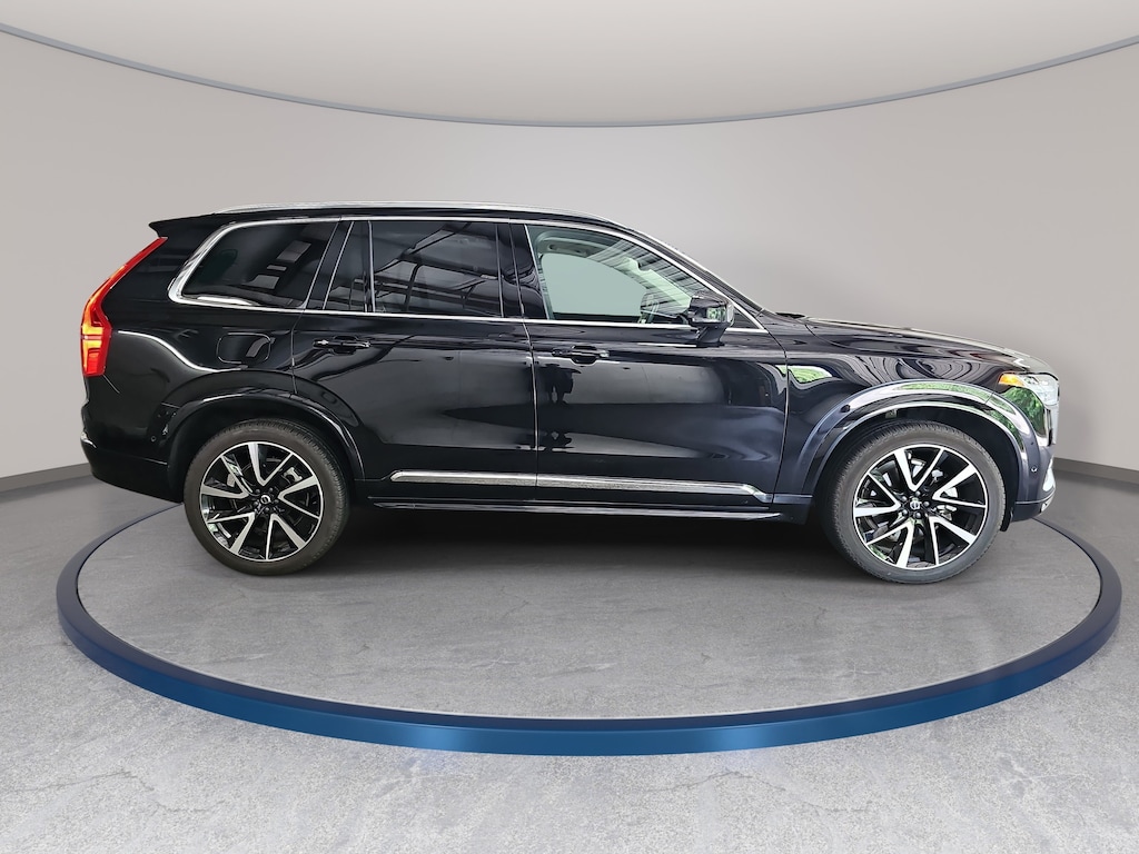 Used 2025 Volvo XC90 B6 Plus 7-Seater SUV
