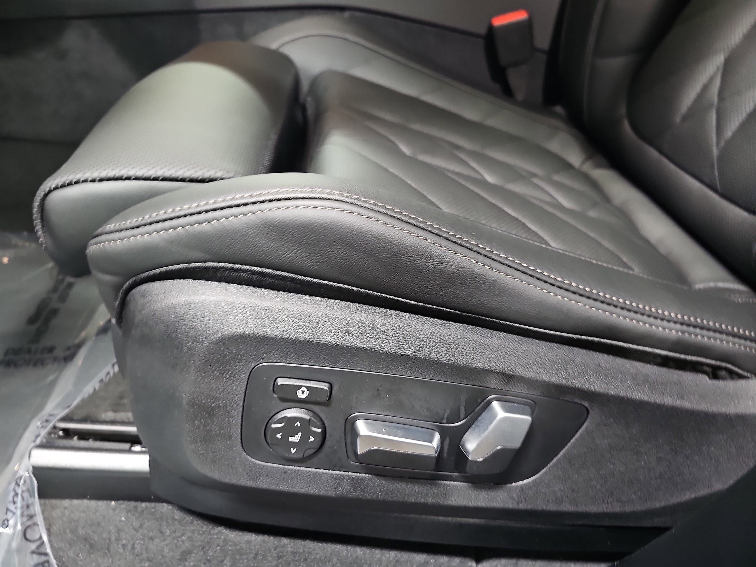 2026 BMW X5 40i - Photo 31