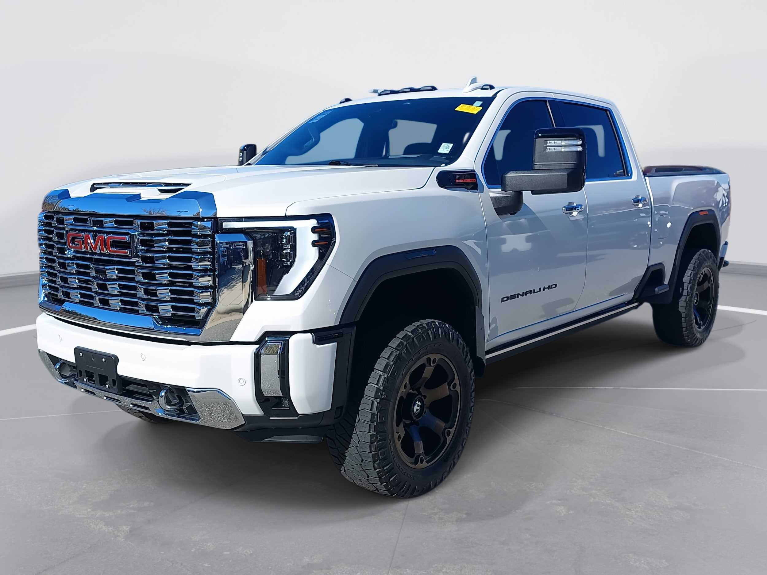2024 GMC Sierra 2500HD Denali's photo