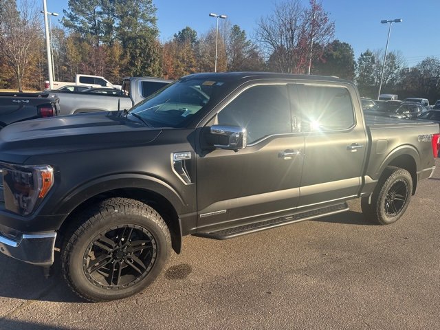 2021 Ford F-150 XL photo 2