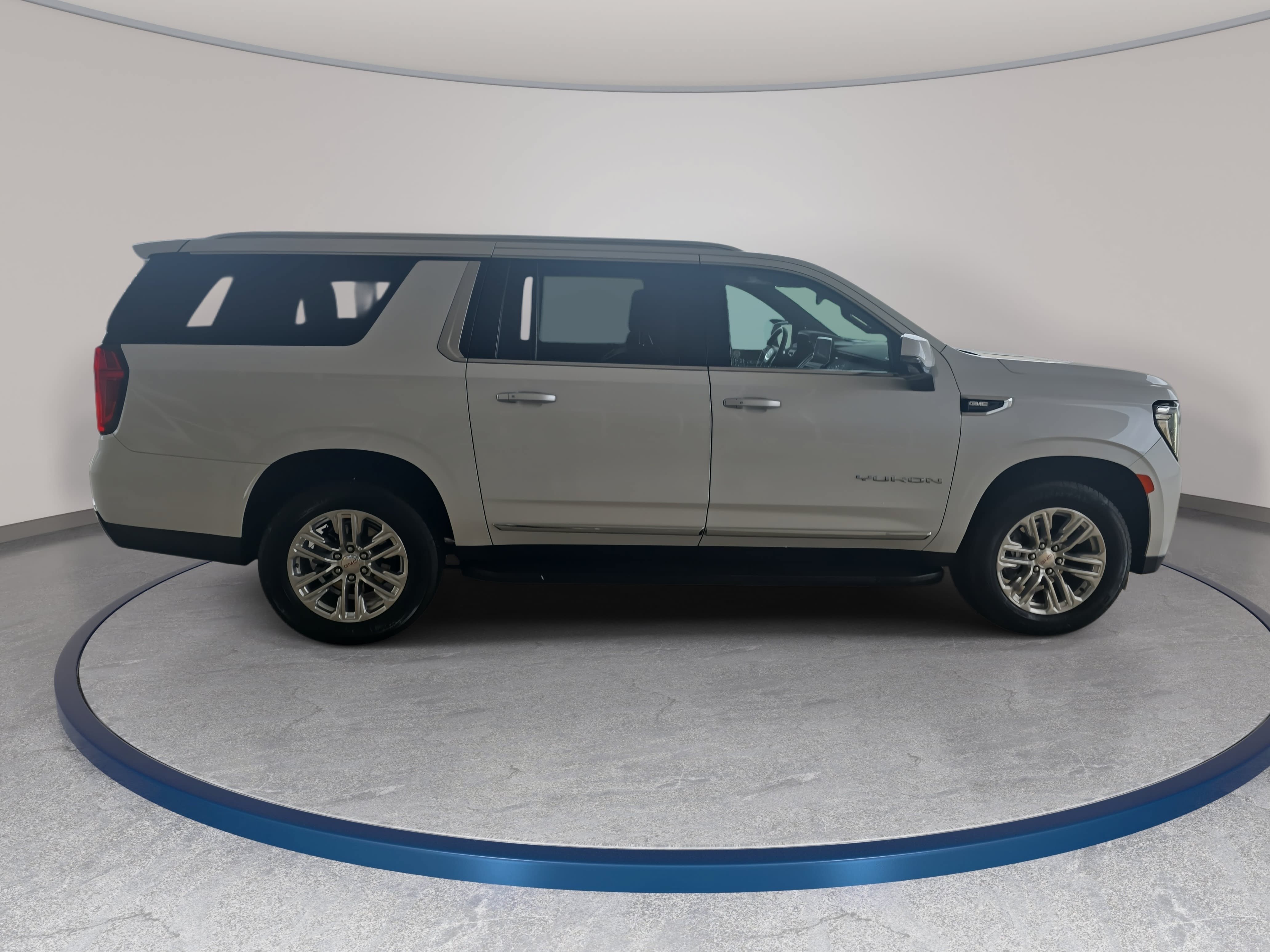 Used 2024 GMC Yukon XL SLT SUV