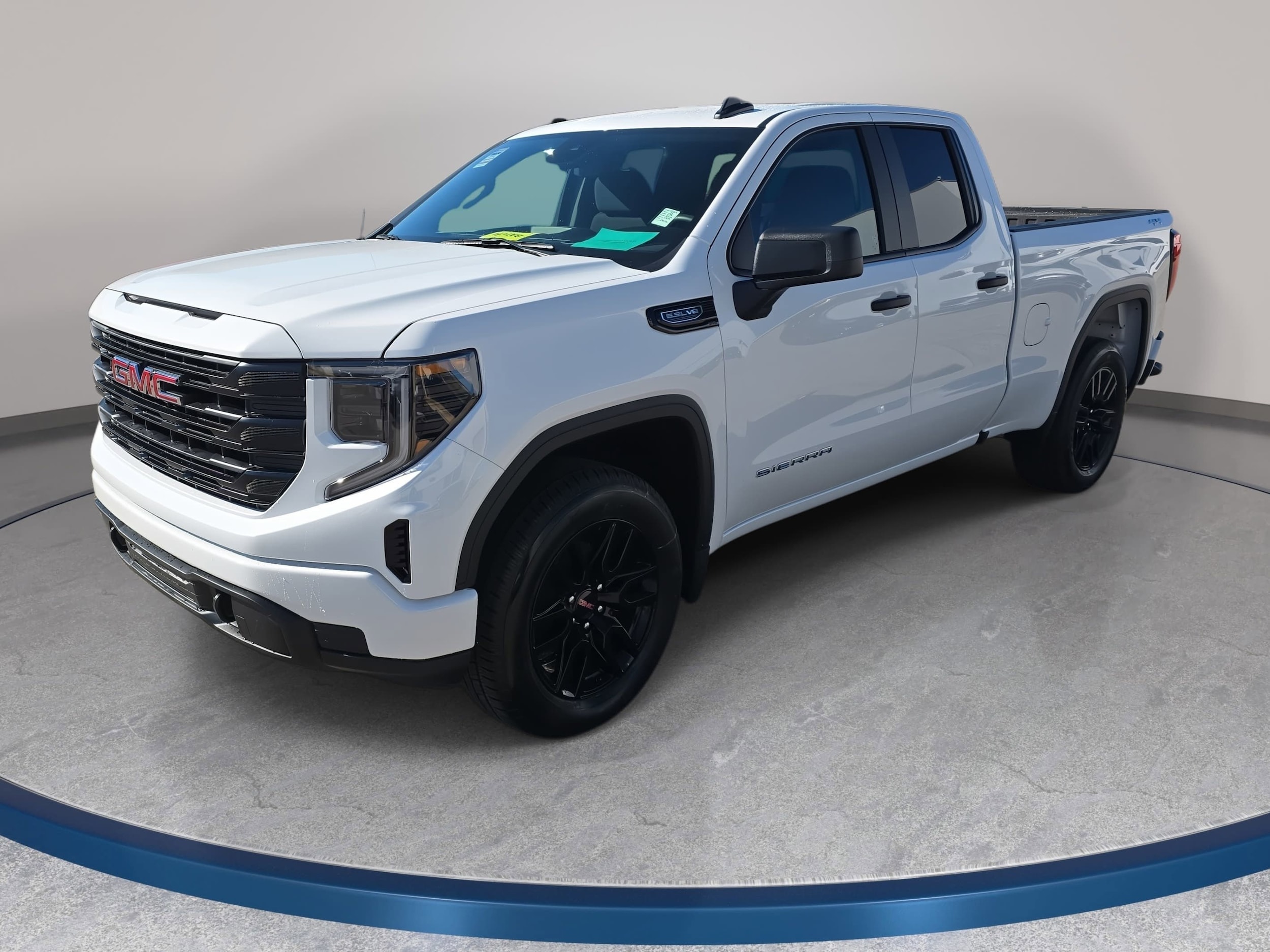 2026 GMC Sierra 4WD Double Cab Standard Box Pro's photo