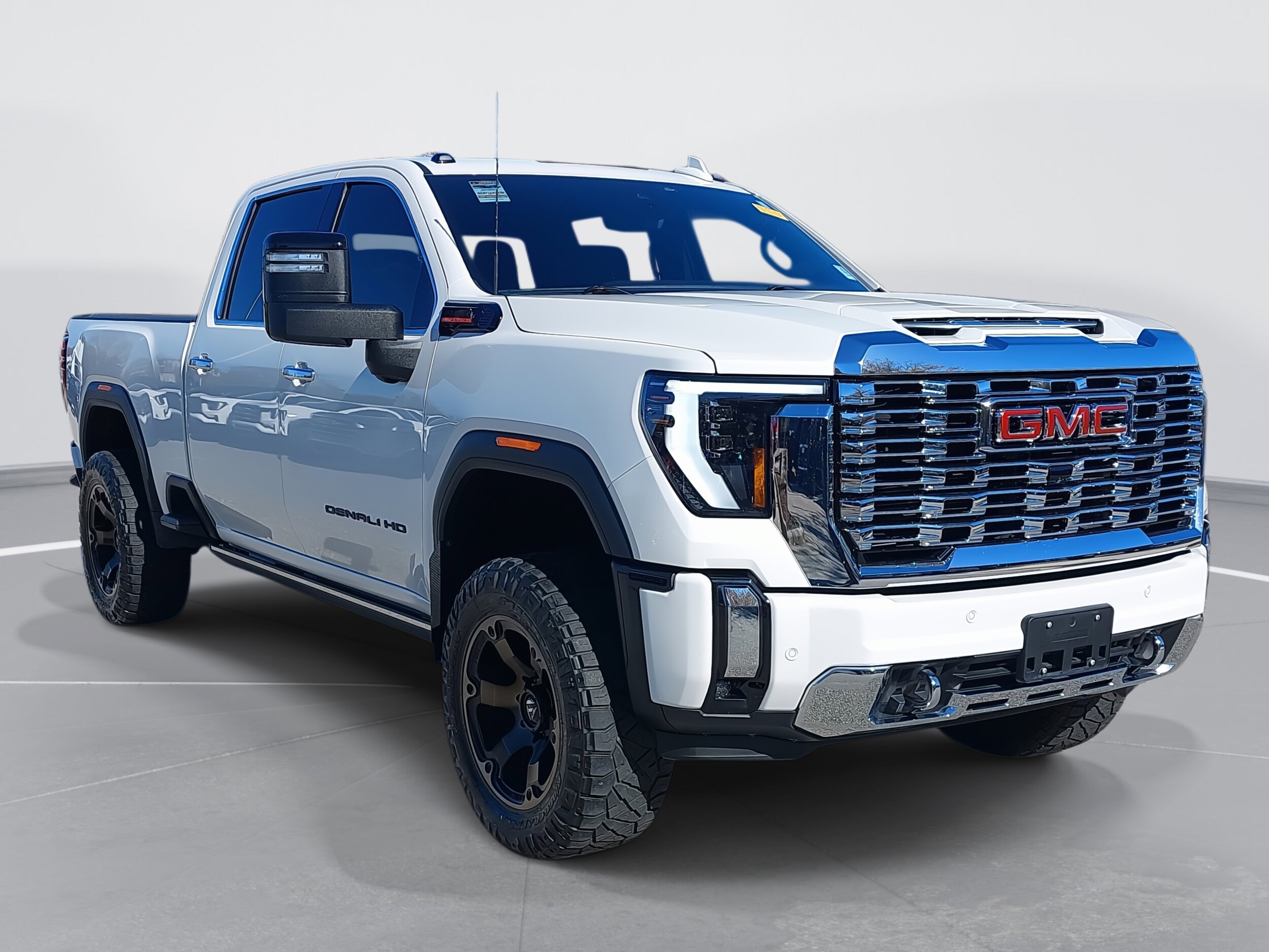 2024 Gmc Sierra 2500 HD Denali photo 3