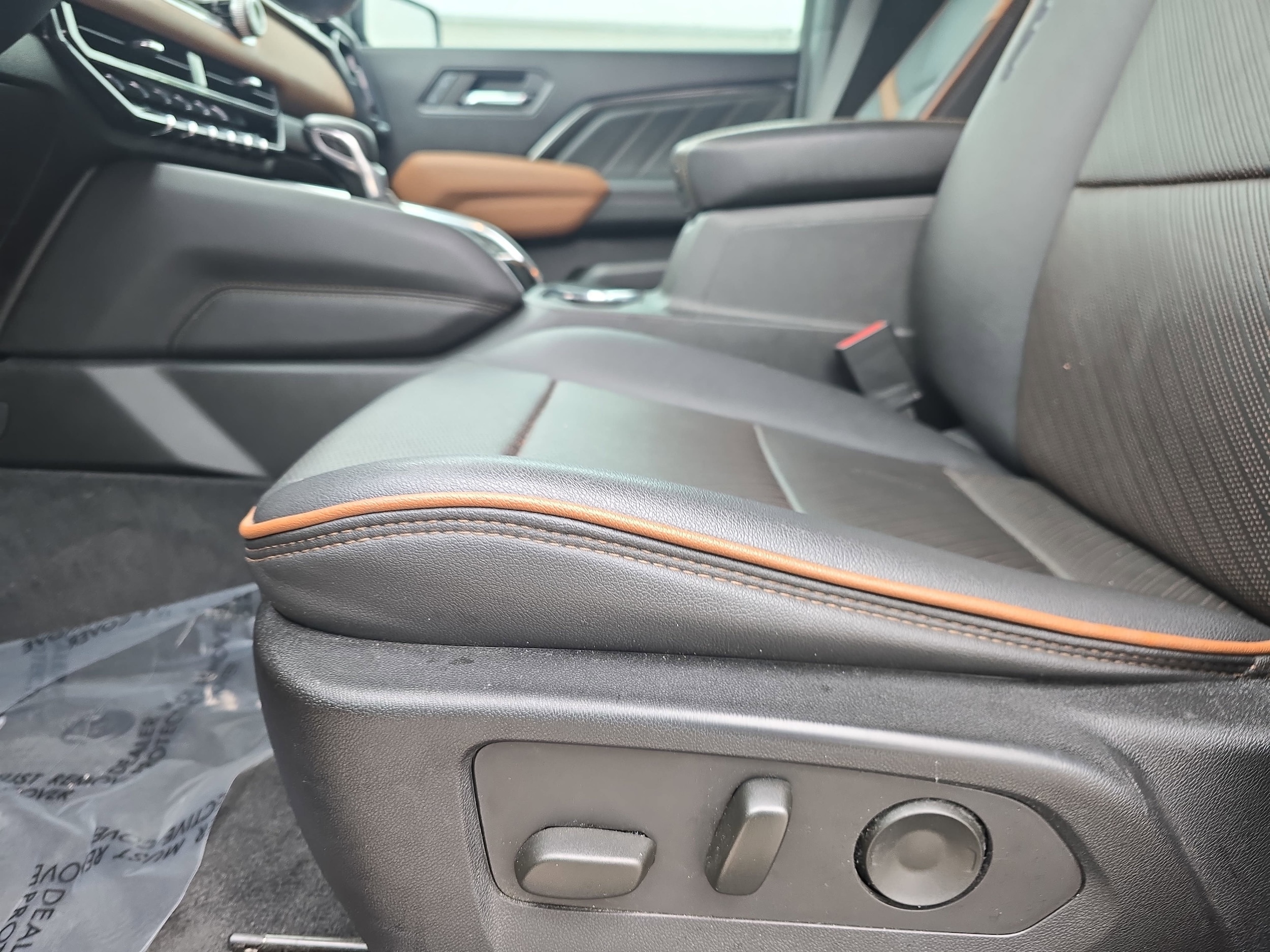 2023 GMC Canyon AT4 - Photo 27