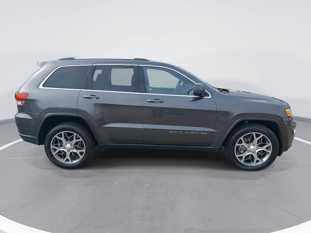 Used 2021 Jeep Grand Cherokee Laredo E