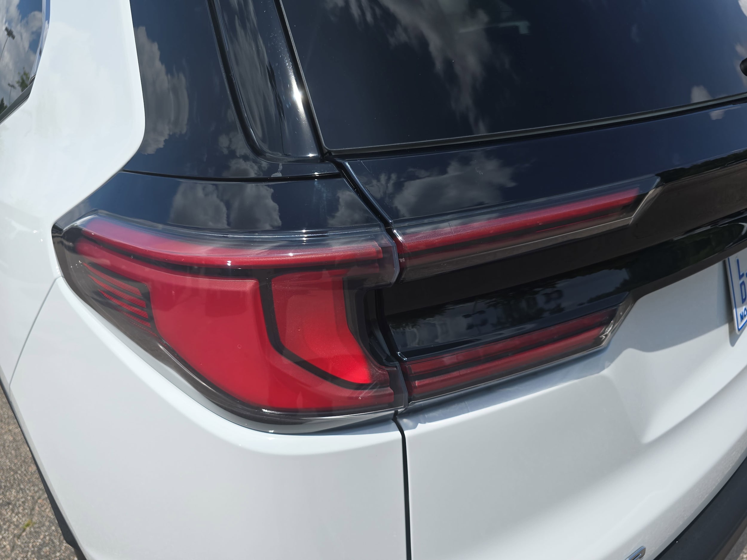 2025 GMC Acadia Elevation - Photo 31