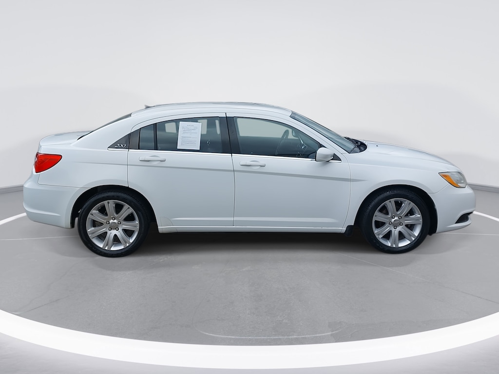 Used 2013 Chrysler 200 LX