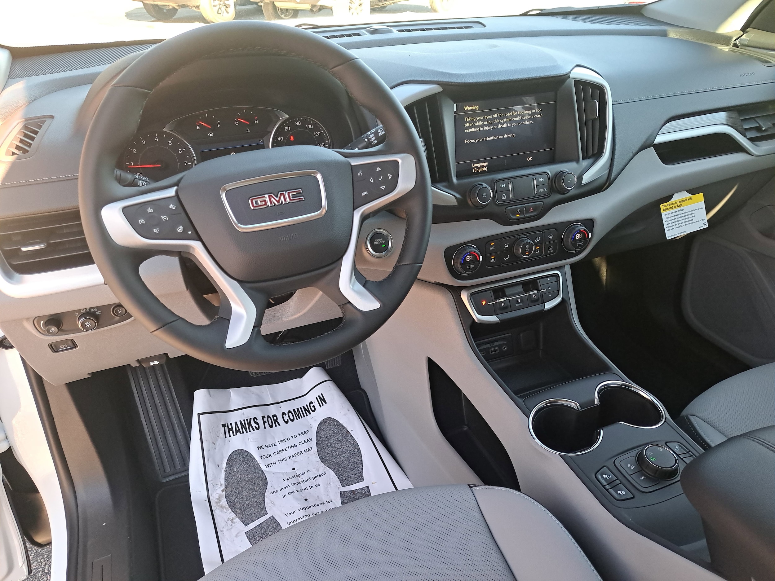 2024 GMC Terrain SLT - Photo 16