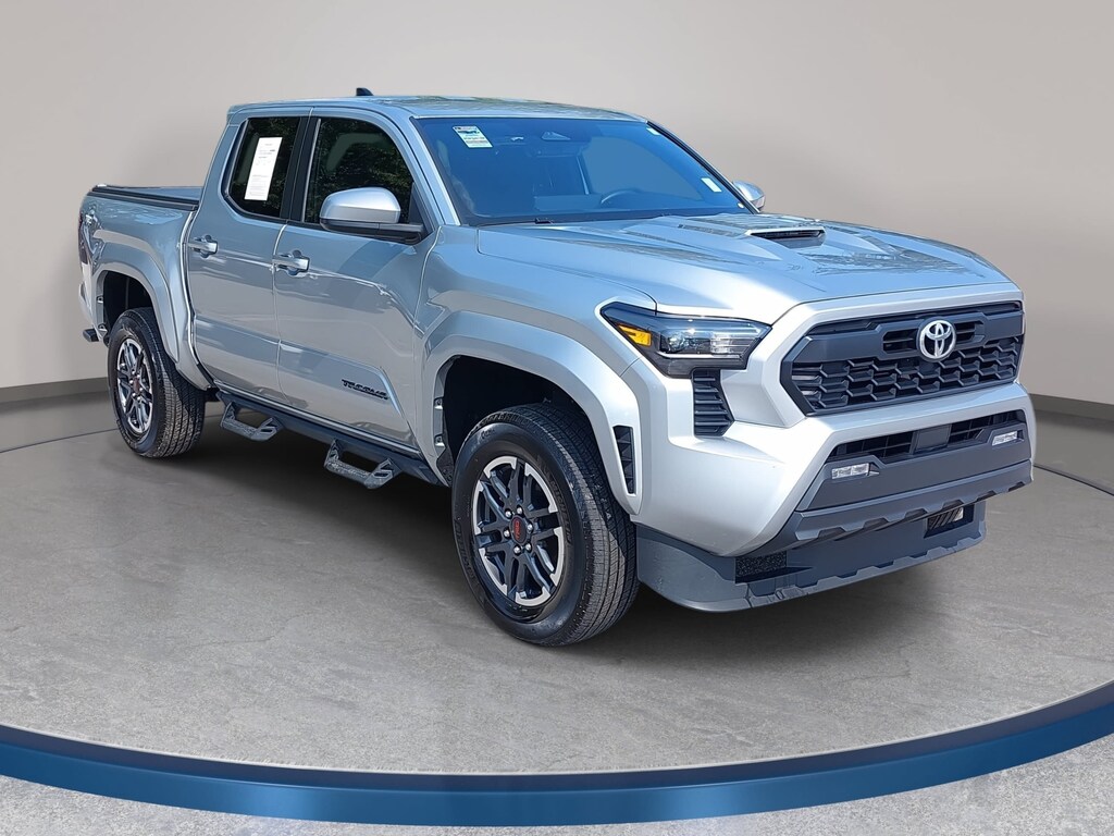 Used 2025 Toyota Tacoma 4WD SR