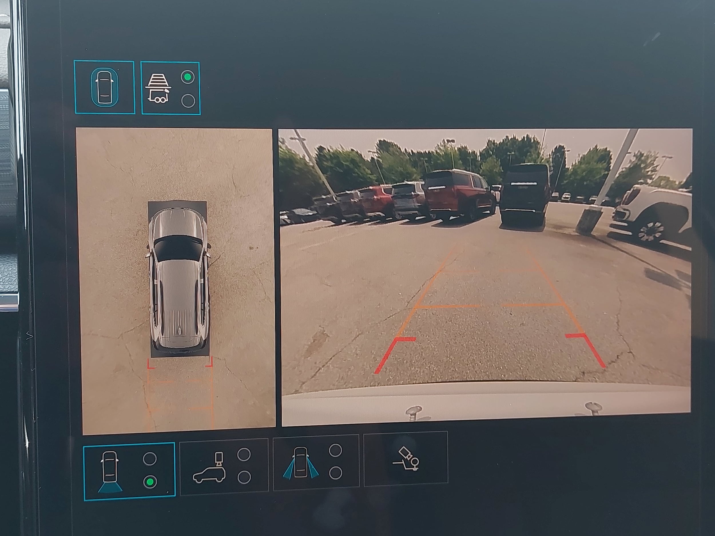 2025 GMC Acadia Elevation - Photo 26