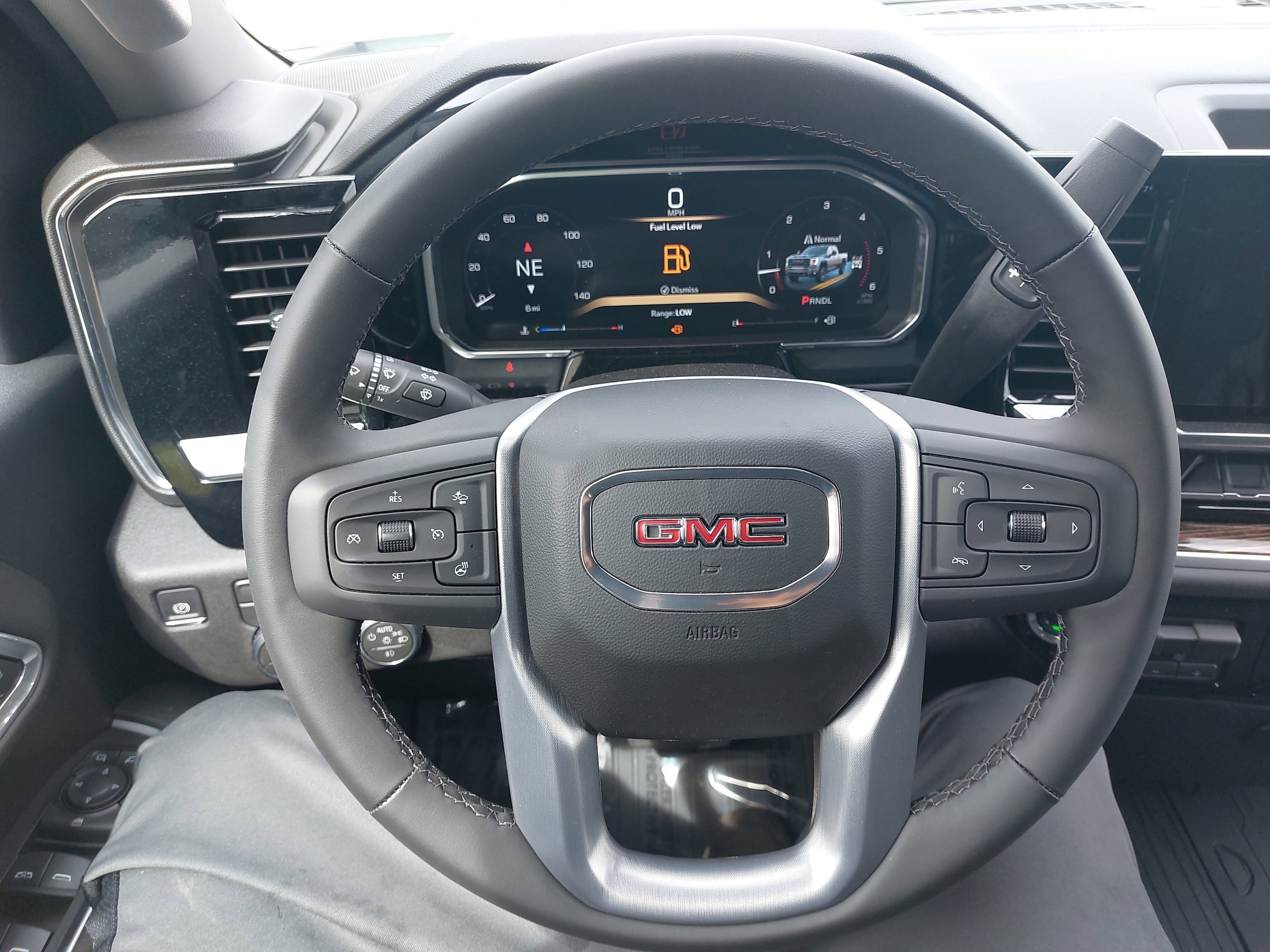 2026 GMC Sierra 2500HD SLE - Photo 16