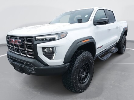 2024 GMC Canyon AT4X Truck