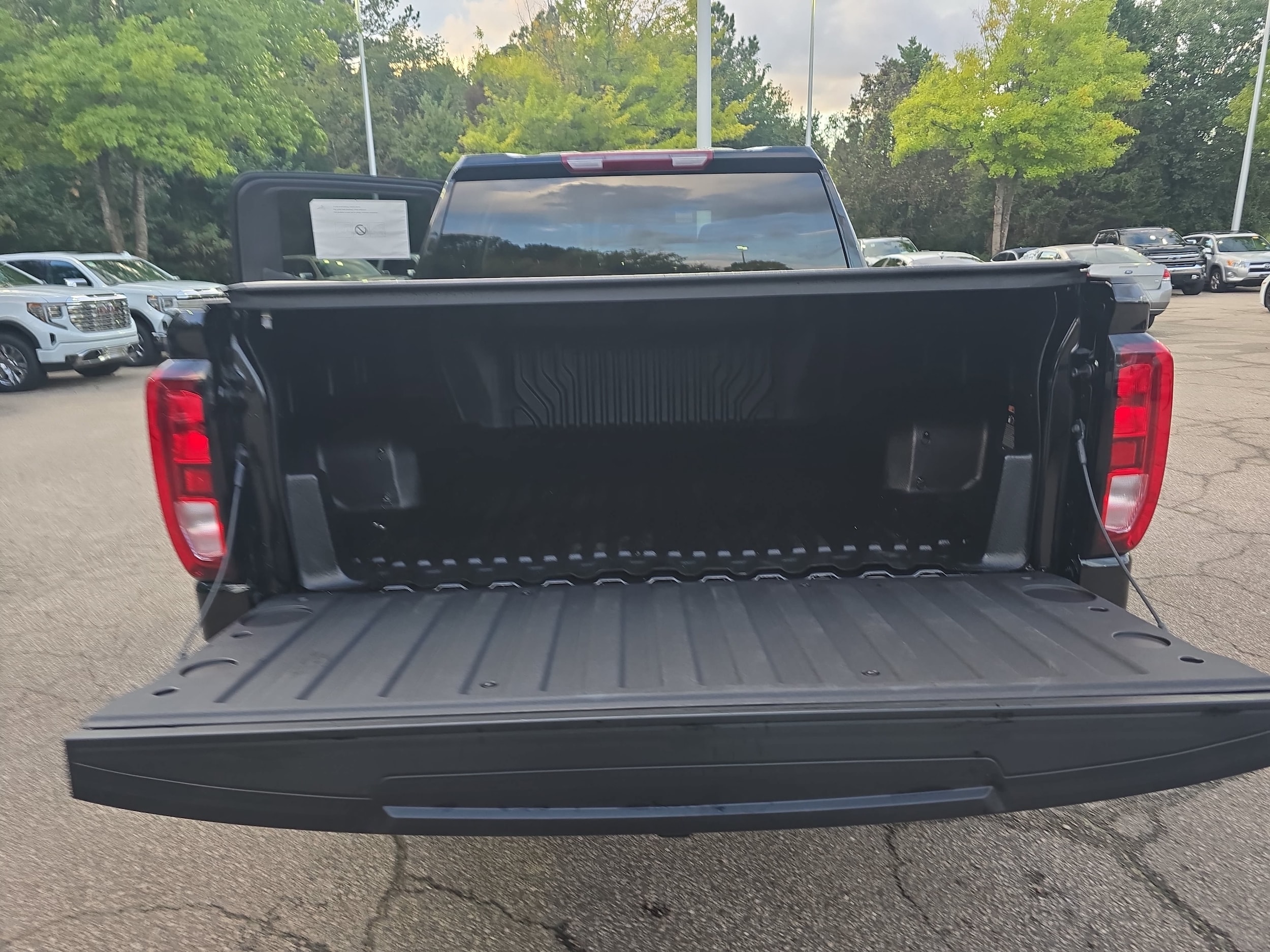 2026 GMC Sierra 1500 Elevation - Photo 12