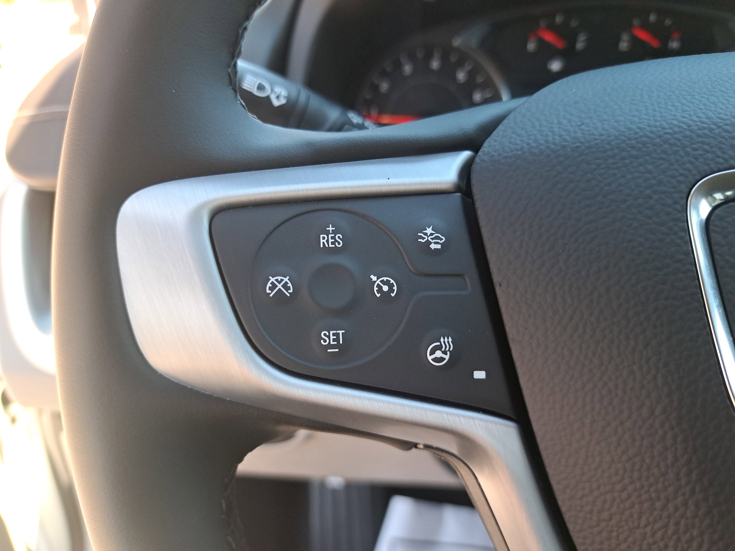 2024 GMC Terrain SLT - Photo 17