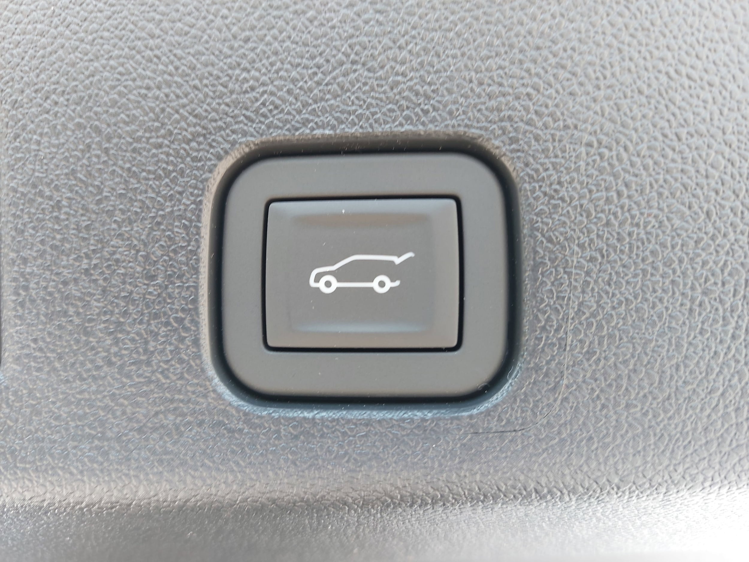 2025 GMC Acadia Elevation - Photo 13