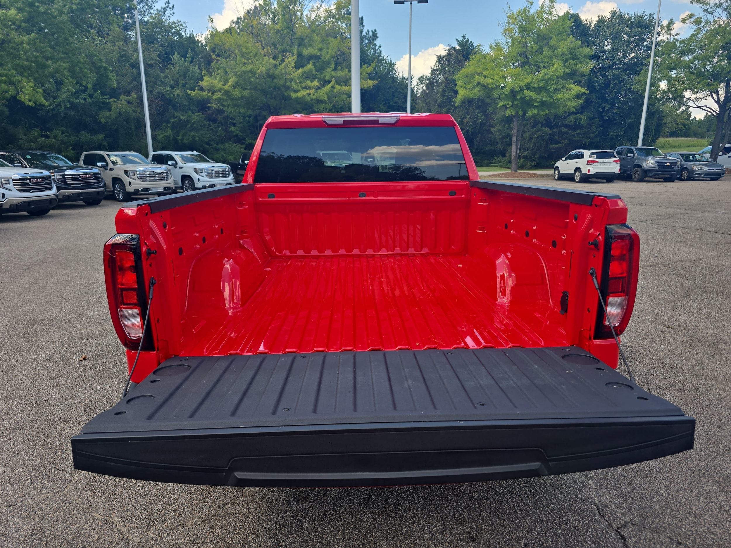 2026 GMC Sierra 1500 Elevation - Photo 13