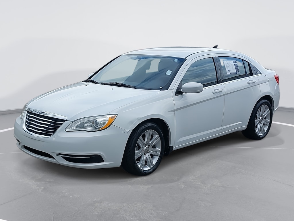 Used 2013 Chrysler 200 LX