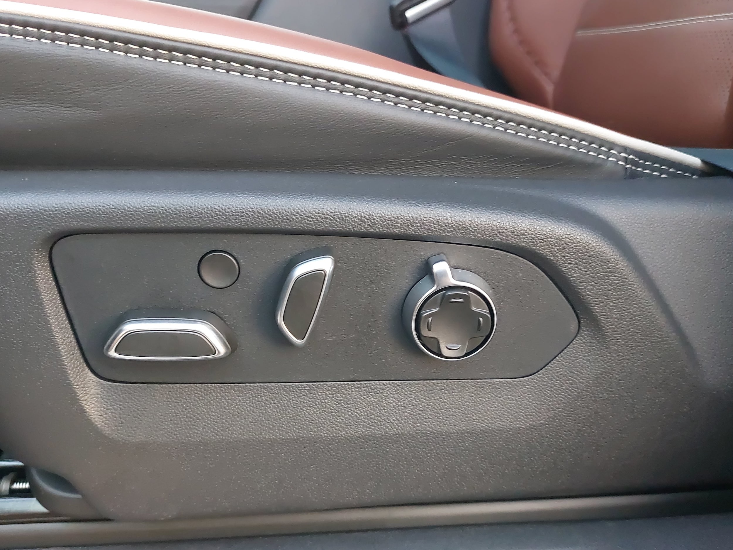 2026 GMC Sierra 2500HD Denali Ultimate - Photo 28