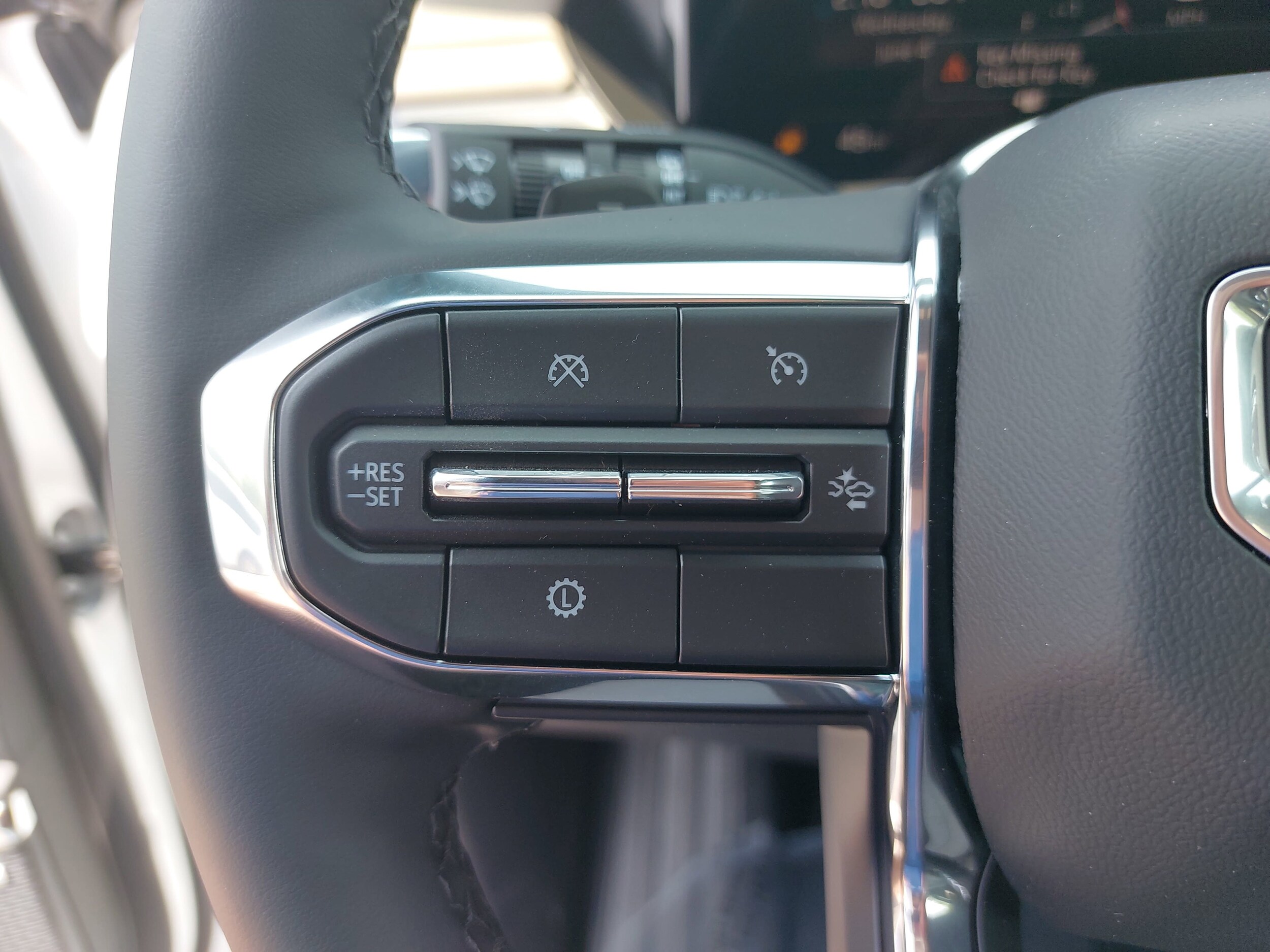 2025 GMC Acadia Elevation - Photo 19