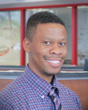 Staff member DARNELL DALEY from ID_637473cdfee9