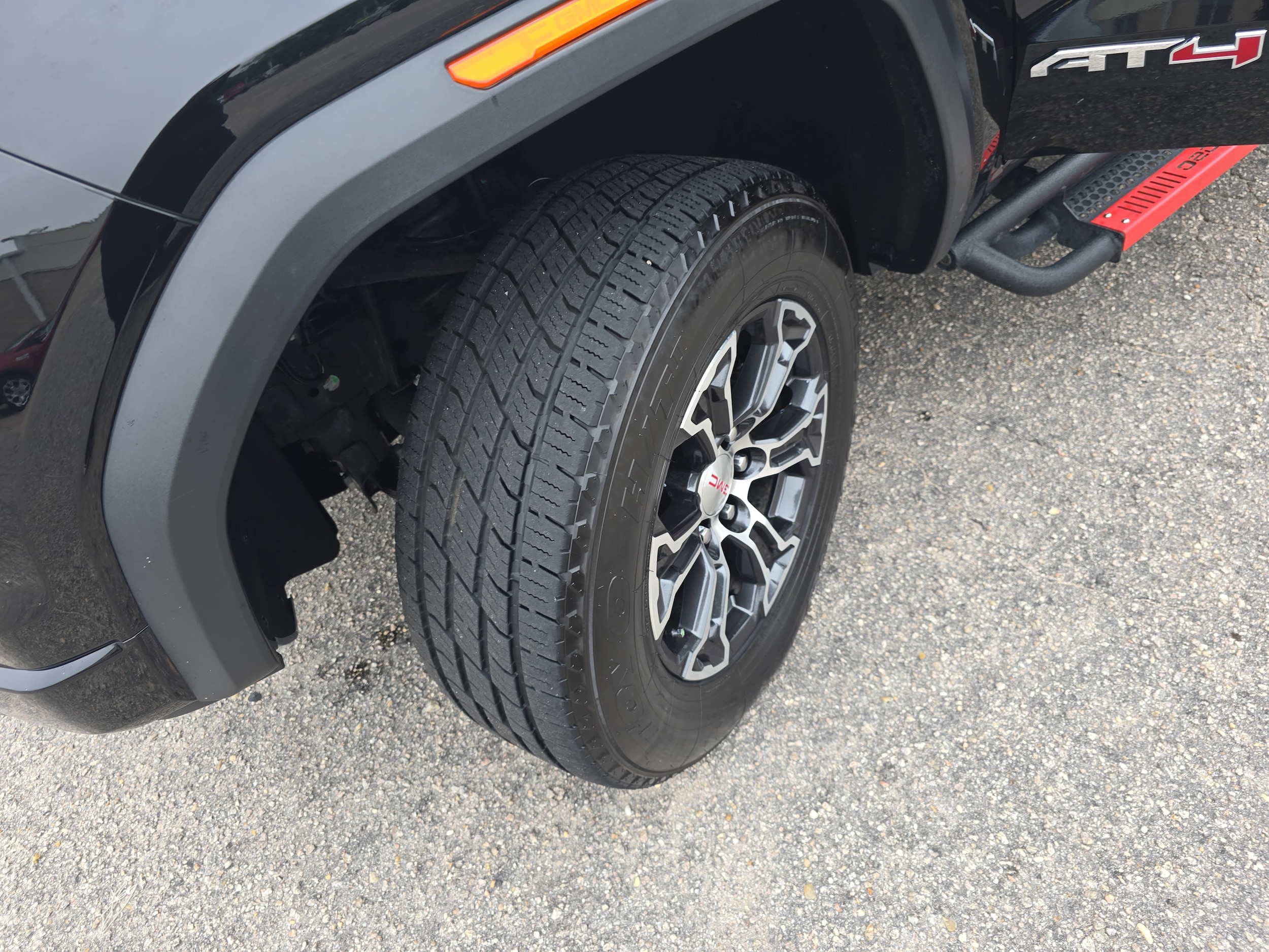 2023 GMC Canyon AT4 - Photo 31